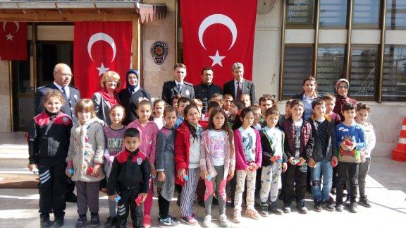 Türk Polis Teşkilatının 173. Kuruluş Yıldönümü Kutlanıyor